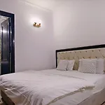 Hostmystay-3Bhk In Gk3 ! Mblck