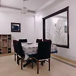 Hostmystay-3Bhk In Gk3 ! Mblck