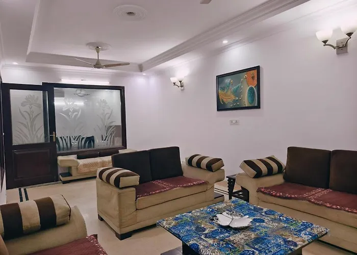 Hostmystay-3Bhk In Gk3 ! Mblck