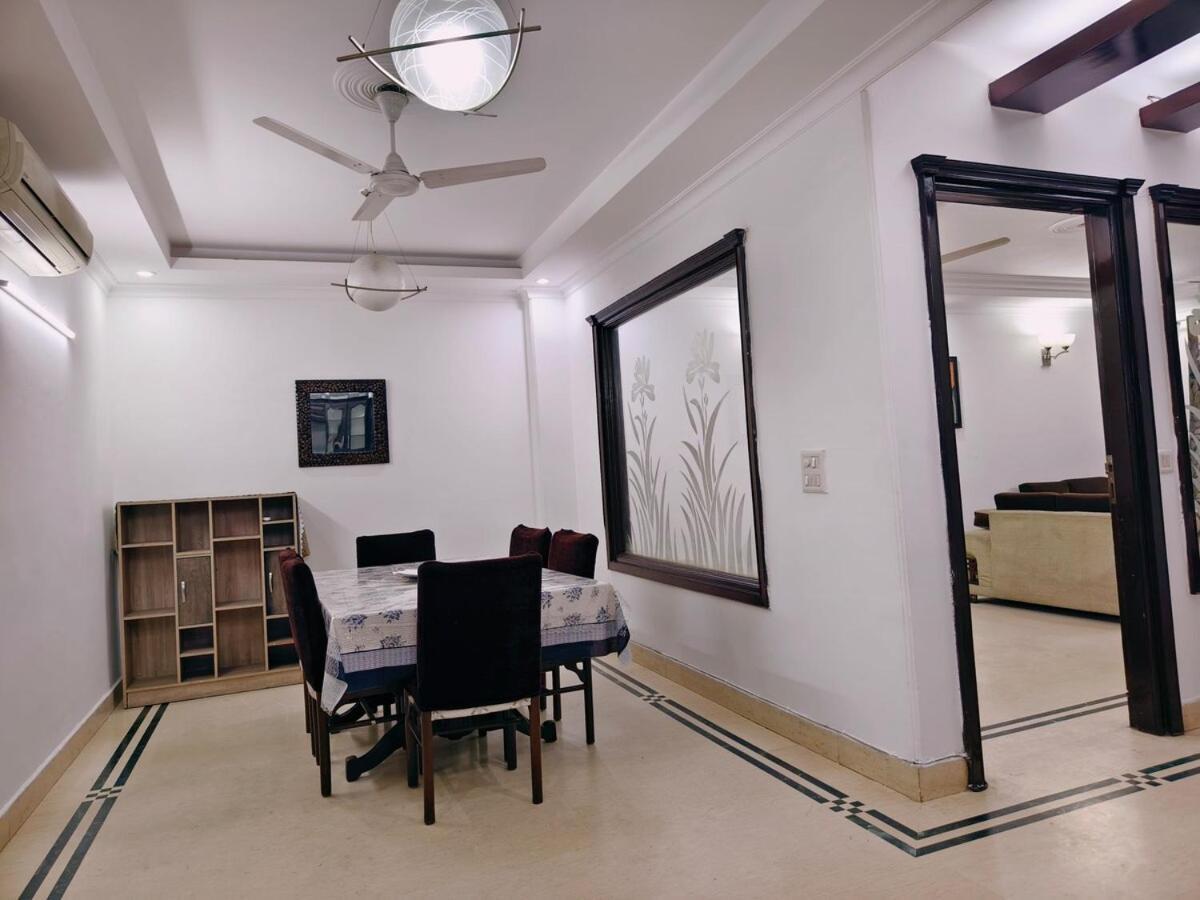 Apartment Hostmystay-3bhk In Gk3 ! Mblck *